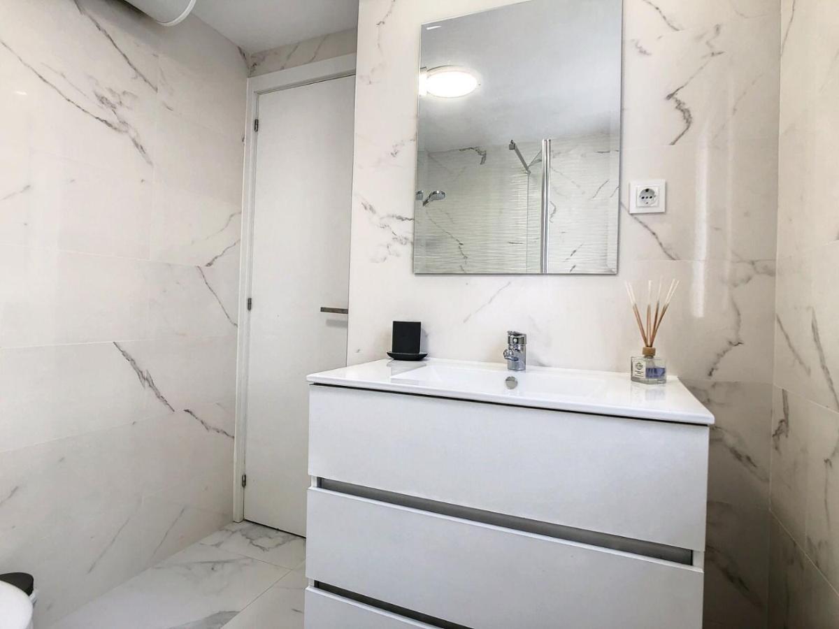 Urban&Vacay! Suite - Torremolinos City Centre Eksteriør bilde